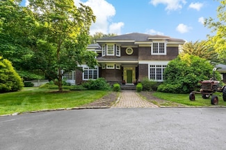218 Pine St, Rehoboth, MA 02769