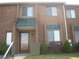 123 Pembroke Ct, Exton, PA 19341