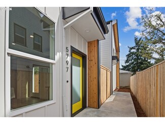5797 SE Ramona St, Portland, OR 97206