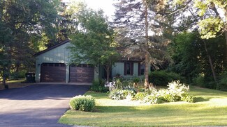 7717 Gene Dr, Wonder Lake, IL 60097