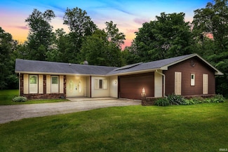6120 E Paulding Rd, Fort Wayne, IN 46816