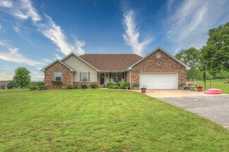 13113 Jasmine Loop, Carthage, MO 64836