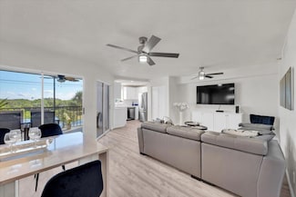 275 Palm Ave Unit 304, Jupiter, FL 33477