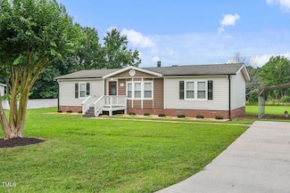 63 Carolina Dr, Angier, NC 27501