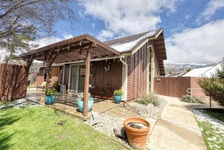 102 Meadow Lakes Dr, Tehachapi, CA 93561