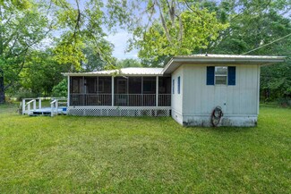 1915 Powell Rd, Saint Augustine, FL 32084