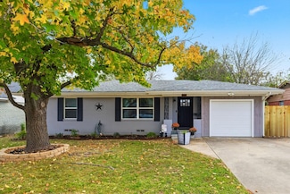 829 Inwood Dr, McKinney, TX 75069