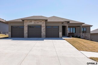 12931 Reynolds St, Omaha, NE 68142