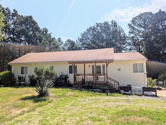 830 Lockett Rd, Red Oak, VA 23964