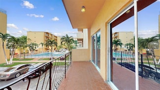 1900 W 54th St Unit 114, Hialeah, FL 33012