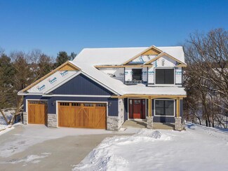 712 Timberline Dr SE, Oronoco, MN 55960