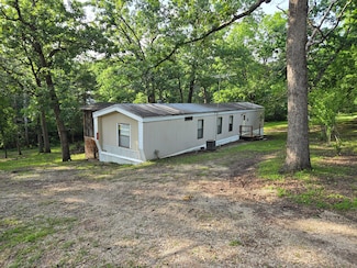 21811 Feather Rd, Wheatland, MO 65779
