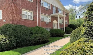 446 N Ardmore Ave Unit GB, Villa Park, IL 60181