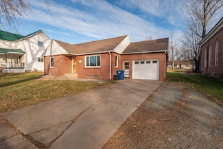 218 N 3rd Ave, Edgar, WI 54426