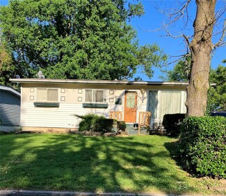 6231 Hancock Ave, Berkeley, MO 63134