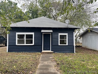 209 11th Ave NW, Ardmore, OK 73401