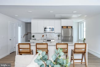 260 E Allen St Unit 1F, Philadelphia, PA 19125