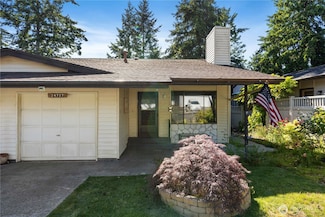 24727 12th Ave S, Des Moines, WA 98198
