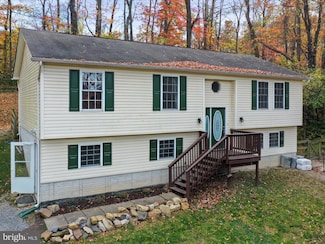 1360 Western Ln, Front Royal, VA 22630