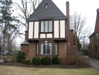 291 Lincoln Pkwy, Buffalo, NY 14216