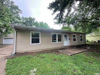1817 Gregory Ct, Springfield, IL 62703
