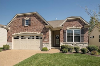 1533 Woodside Hills Dr, Saint Peters, MO 63376
