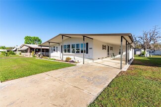 36347 Le Sabre Way, Zephyrhills, FL 33541