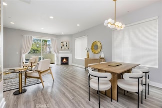 11851 Laurelwood Dr Unit 102, Studio City, CA 91604