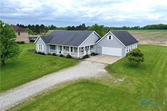 2450 N Billman Rd, Genoa, OH 43430