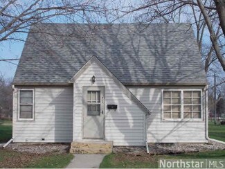 417 S 5th St, Le Sueur, MN 56058