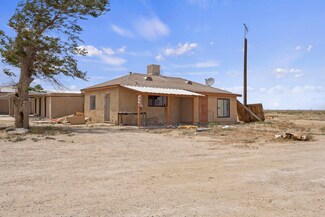 5041 W Avenue l12, Lancaster, CA 93536