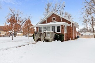 1715 Main St, Adel, IA 50003