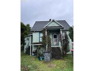 1103 Avenue F, Seaside, OR 97138