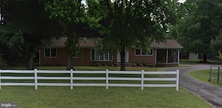 28590 Point Lookout Rd, Loveville, MD 20656