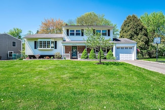 27 Annette Dr, Edison, NJ 08820