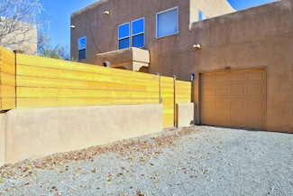 1705 Violetas Rd NW, Albuquerque, NM 87104