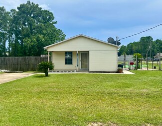5325 Boots Byers Ct, Gulf Breeze, FL 32563