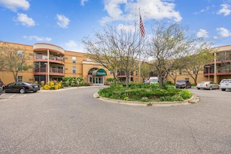 3232 Fremont Ave N Unit 309, Minneapolis, MN 55412