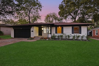 6611 Highgate Ln, Dallas, TX 75214