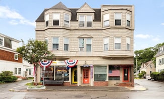 730 Hale St Unit 2, Beverly, MA 01915