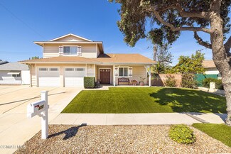 825 France Ave, Simi Valley, CA 93065