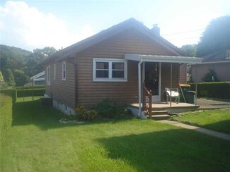 58 Peace Way, Indianola, PA 15051
