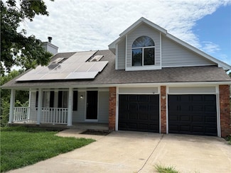 1311 SW 25th St, Blue Springs, MO 64015