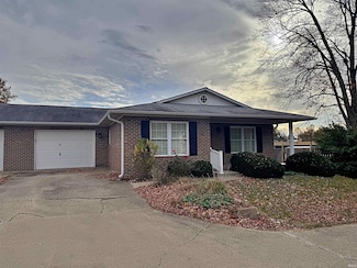 6 Brett Cabel Ct, Washington, IN 47501