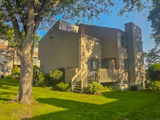 20 Greenbriar Dr Unit H, Farmington, CT 06032