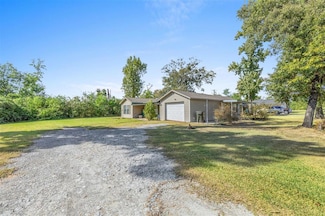 125 Thelma Ln, Lake Charles, LA 70611