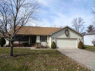 4135 East Dr, Knox, IN 46534