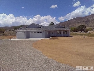 5 Pit Rd, Smith Valley, NV 89444
