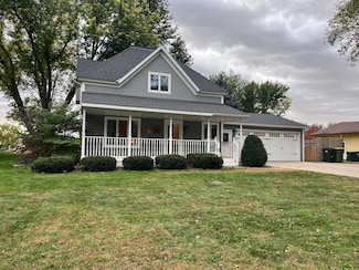 96 E Park St, Cottonwood, MN 56229