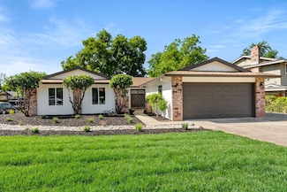 7012 Robin Rd, Fair Oaks, CA 95628